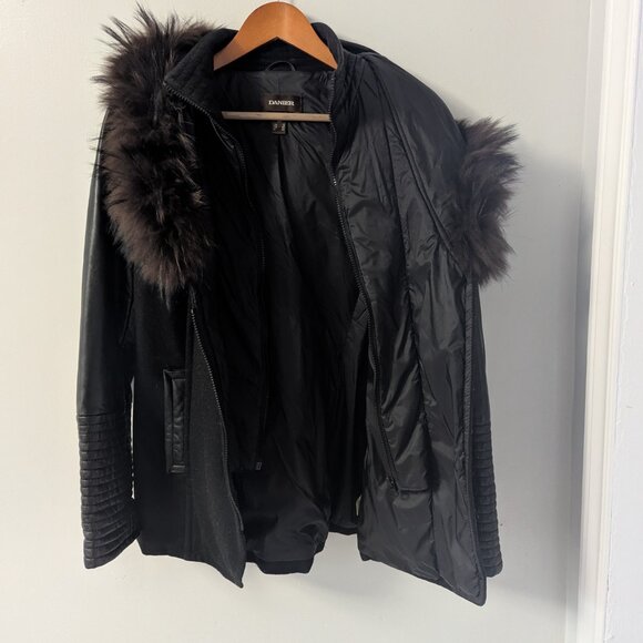 Danier Genuine Leather & Wool-Blend Winter Coat with Thinsulate - Picture 3 of 5